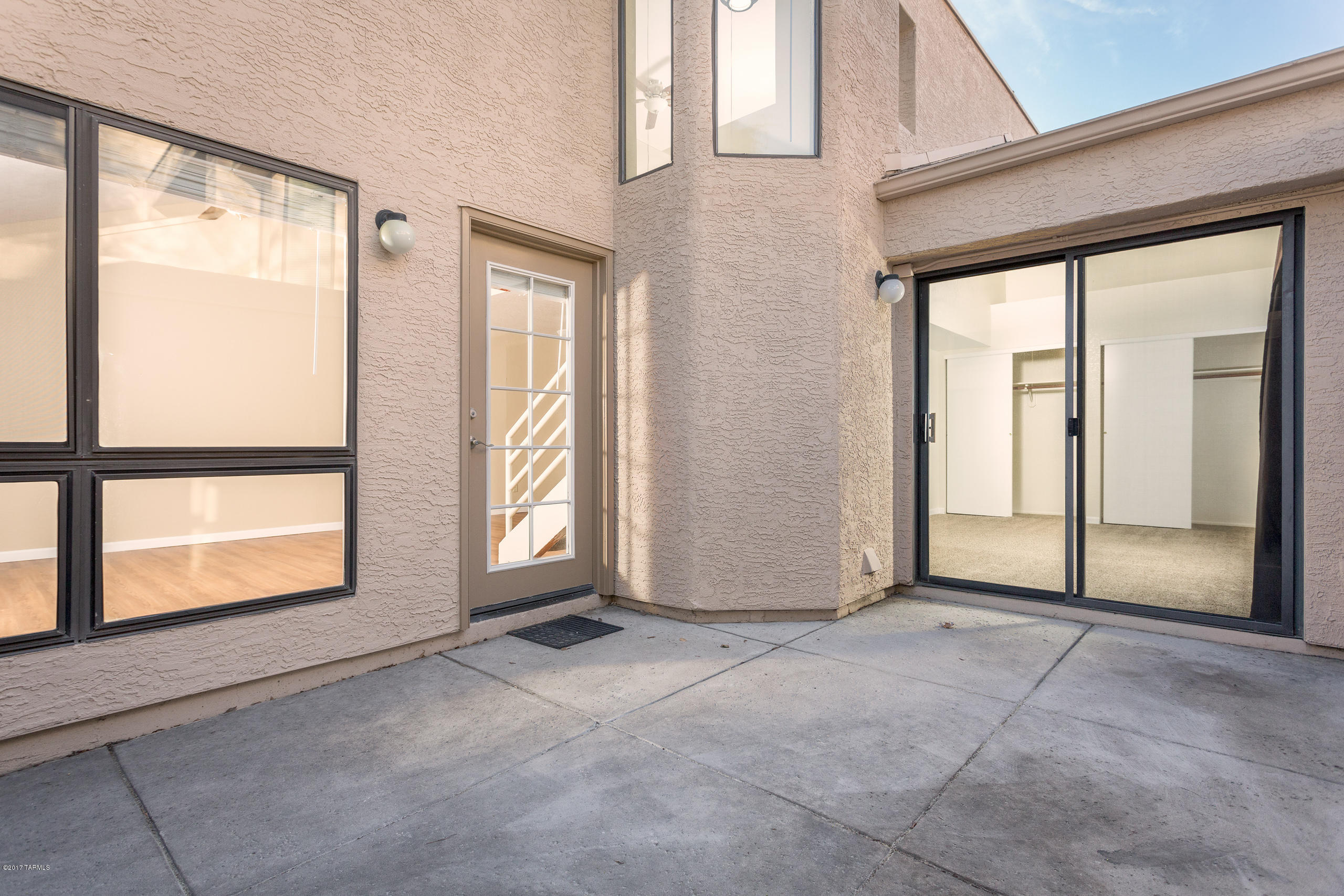 Coronado Place Condominiums II (Units 37-158) - Residential