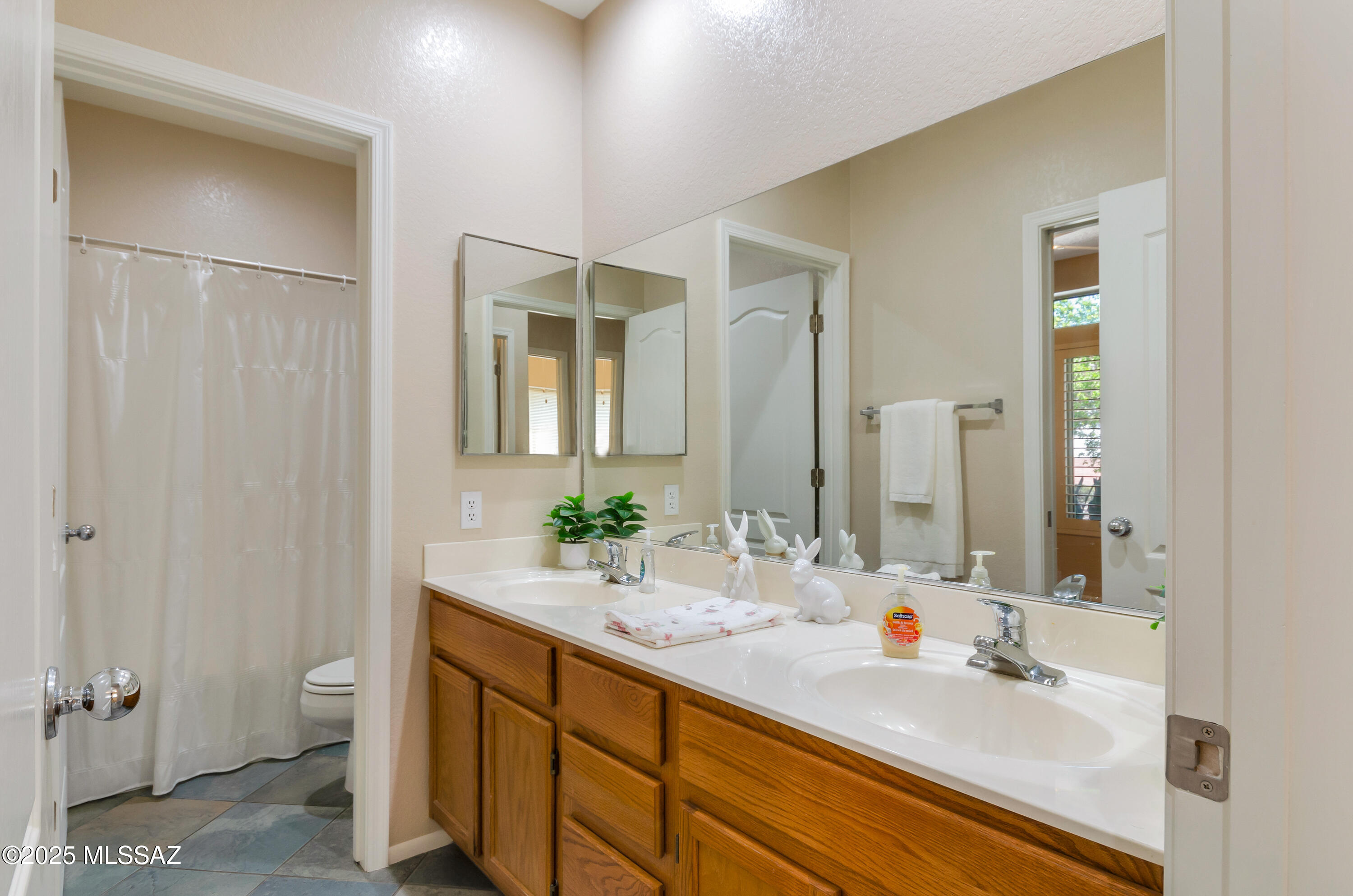 Canada Ridge (1-126) - Residential