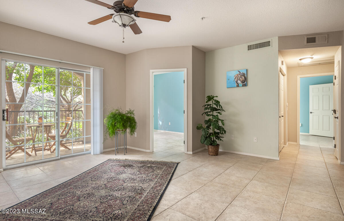 The Boulders at La Reserve Condominiums - Residential