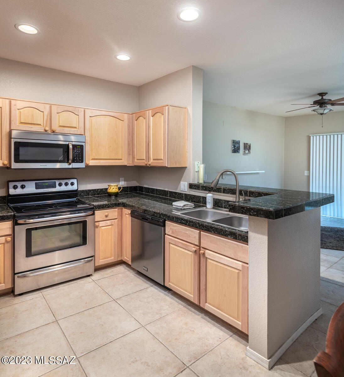 The Boulders at La Reserve Condominiums - Residential