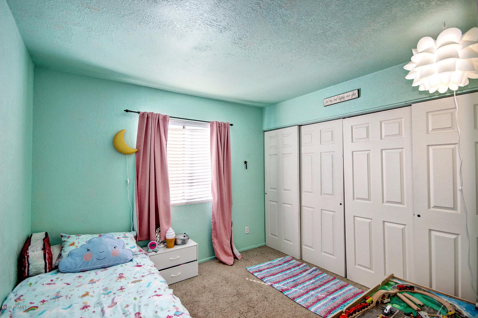 Kino Meadows (1-128) - Residential