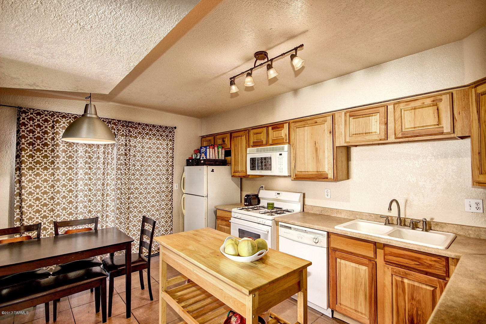 Kino Meadows (1-128) - Residential
