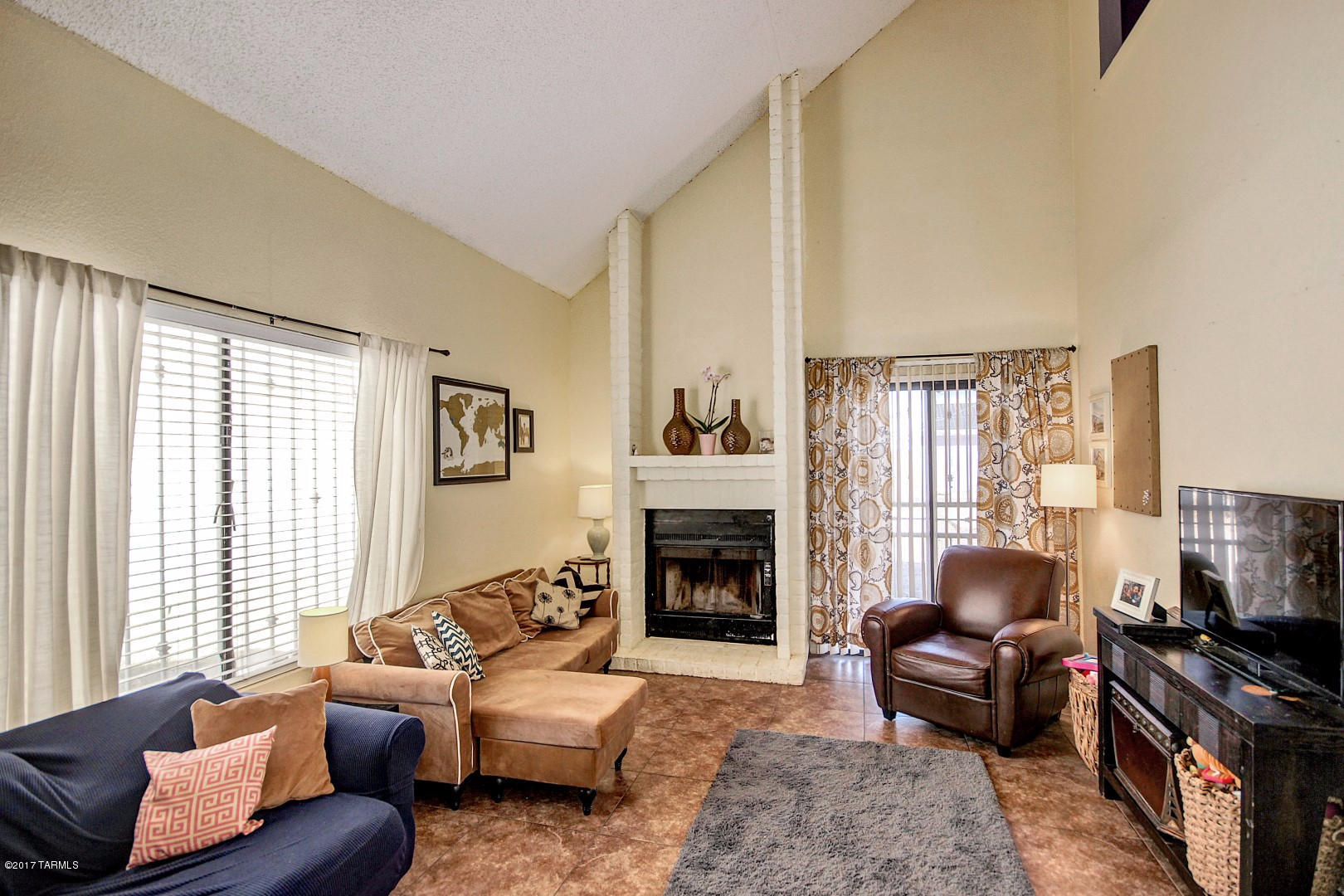 Kino Meadows (1-128) - Residential