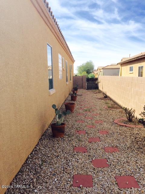 Star Valley Blk. 10 (1-228) - Residential