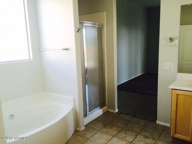 Star Valley Blk. 10 (1-228) - Residential