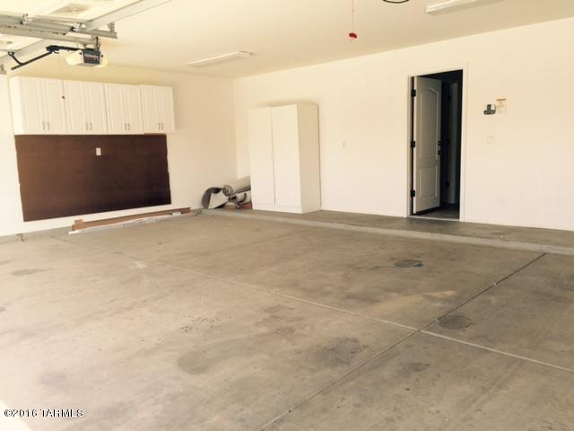 Star Valley Blk. 10 (1-228) - Residential
