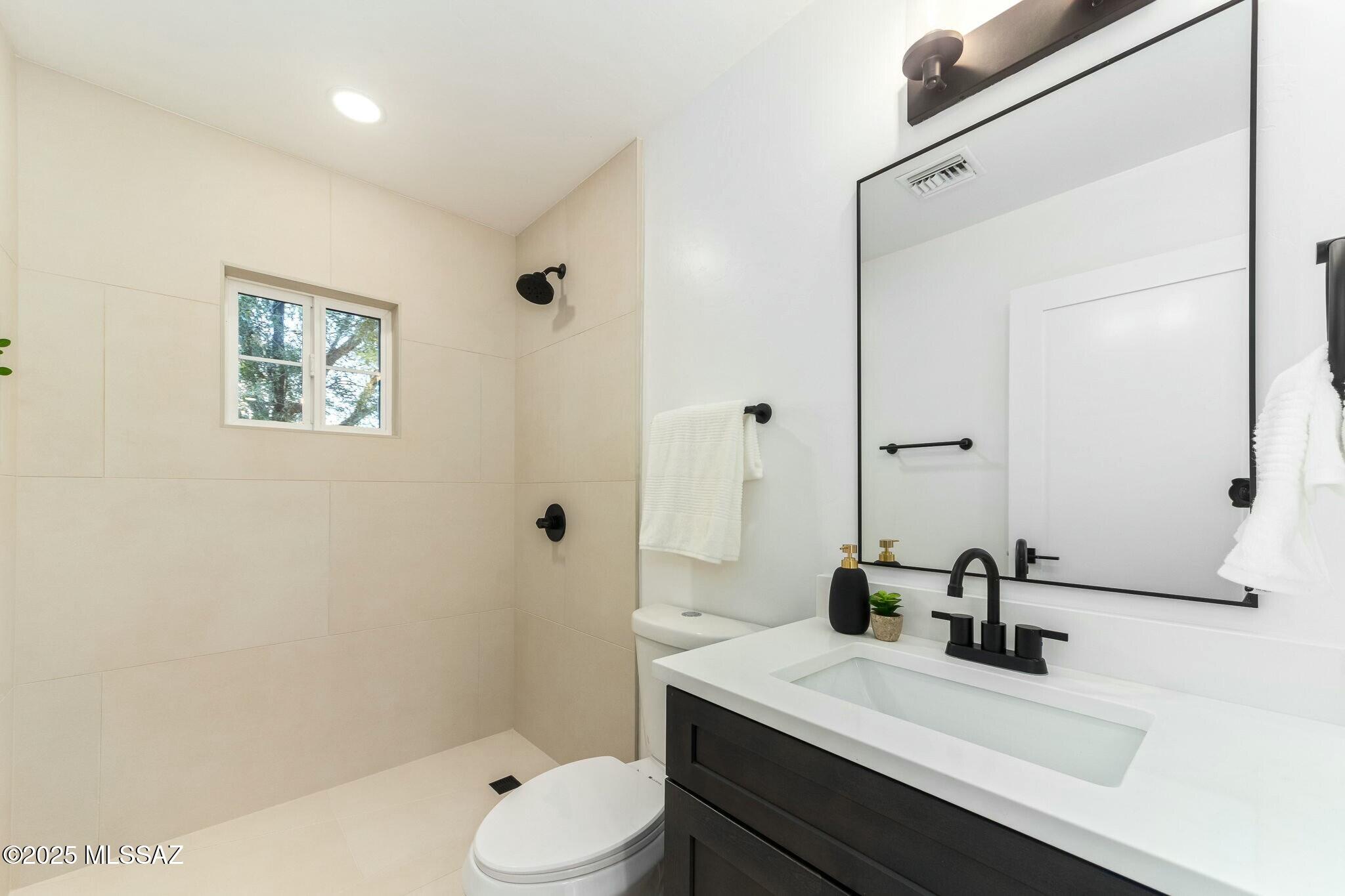 Colonia Solana - Residential
