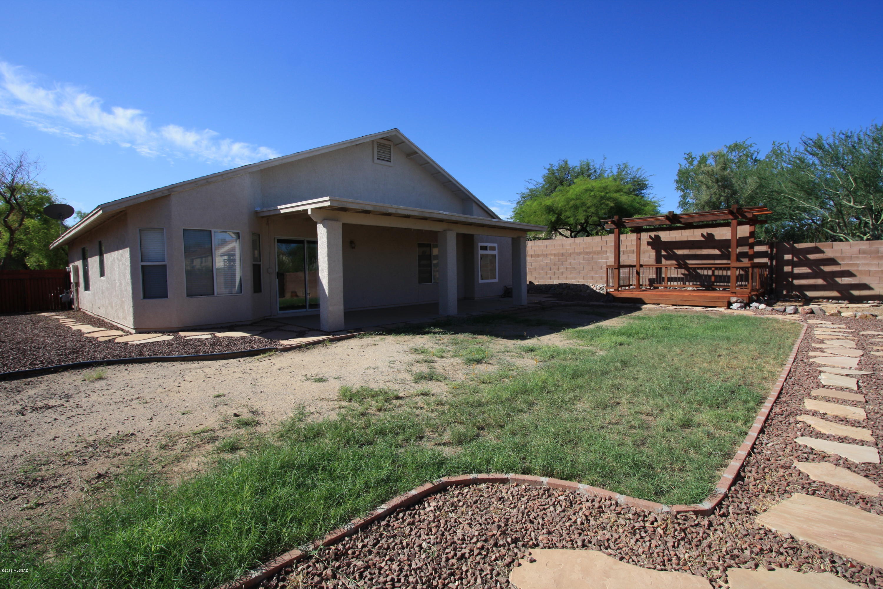 Saddlewood Estates (65-138) - Residential Lease