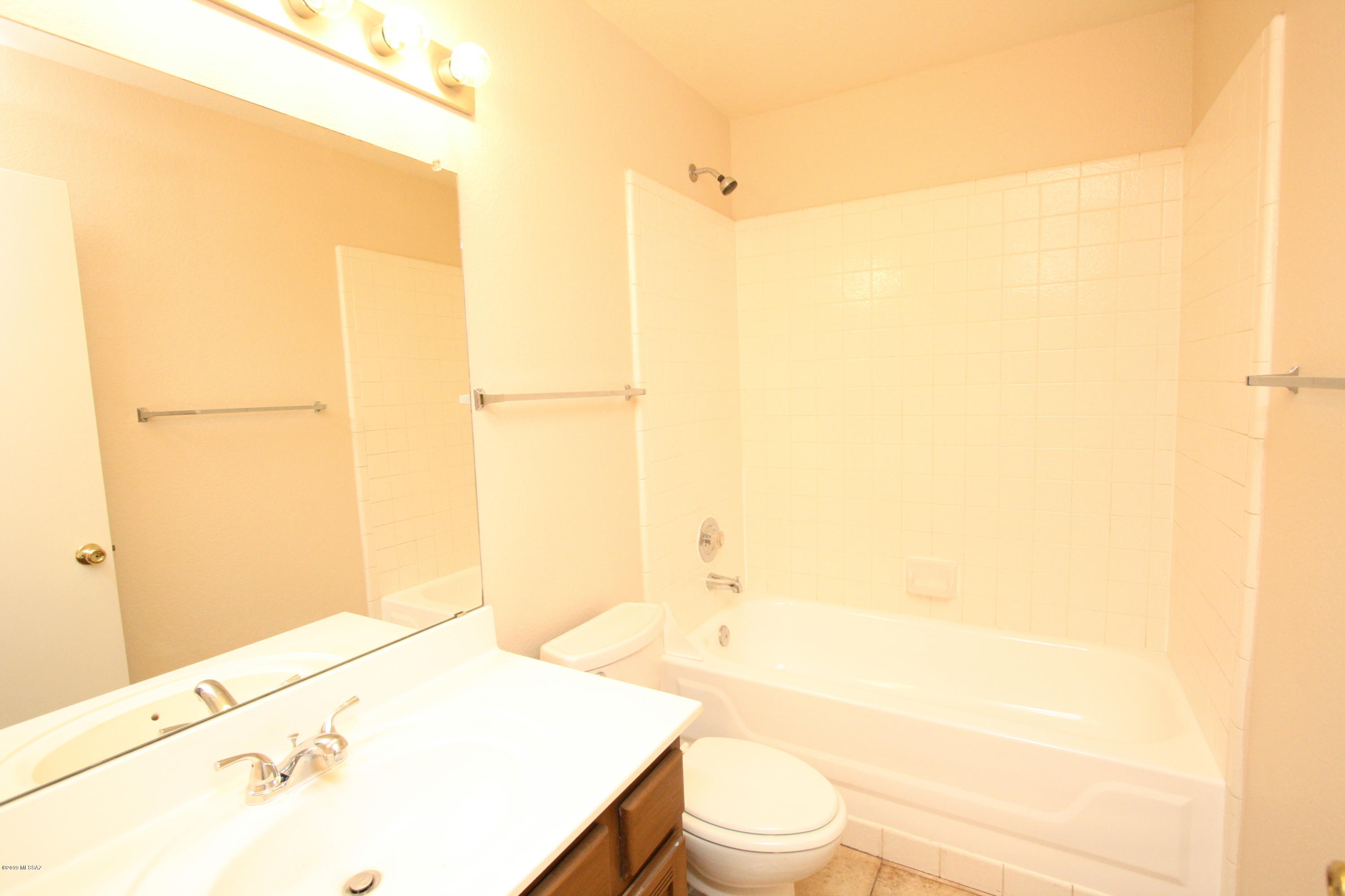 Saddlewood Estates (65-138) - Residential Lease