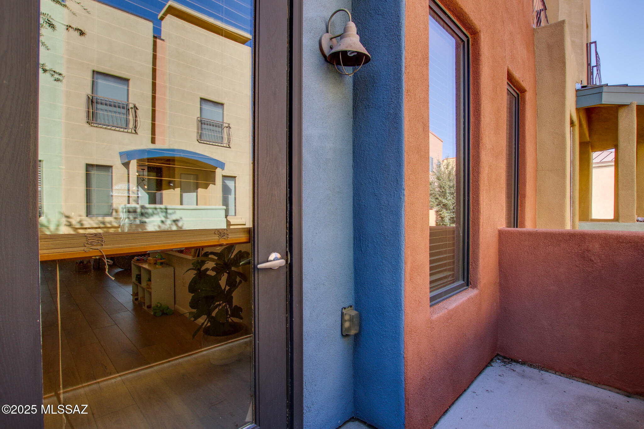River Walk (1-140) - Residential
