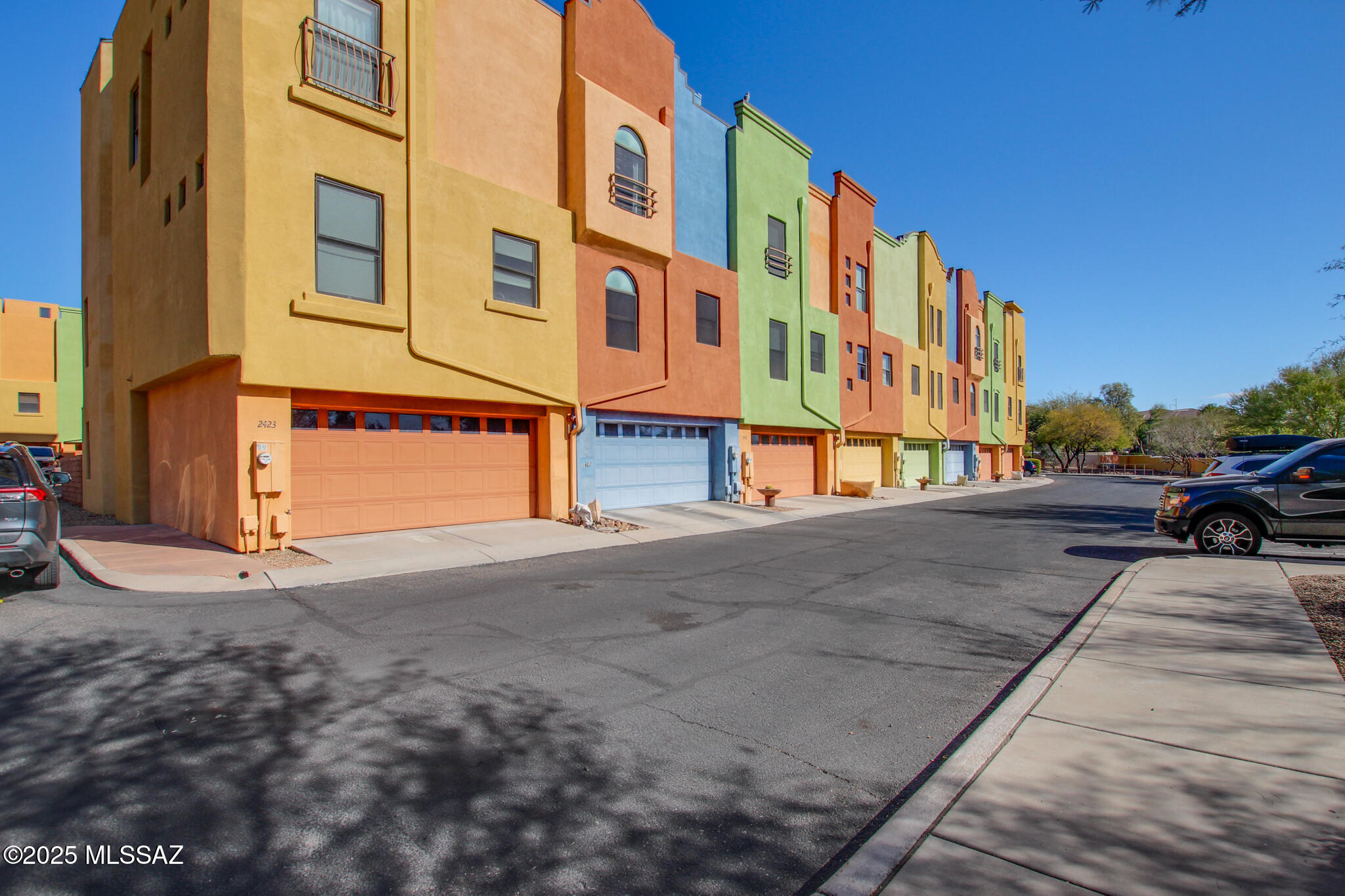 River Walk (1-140) - Residential