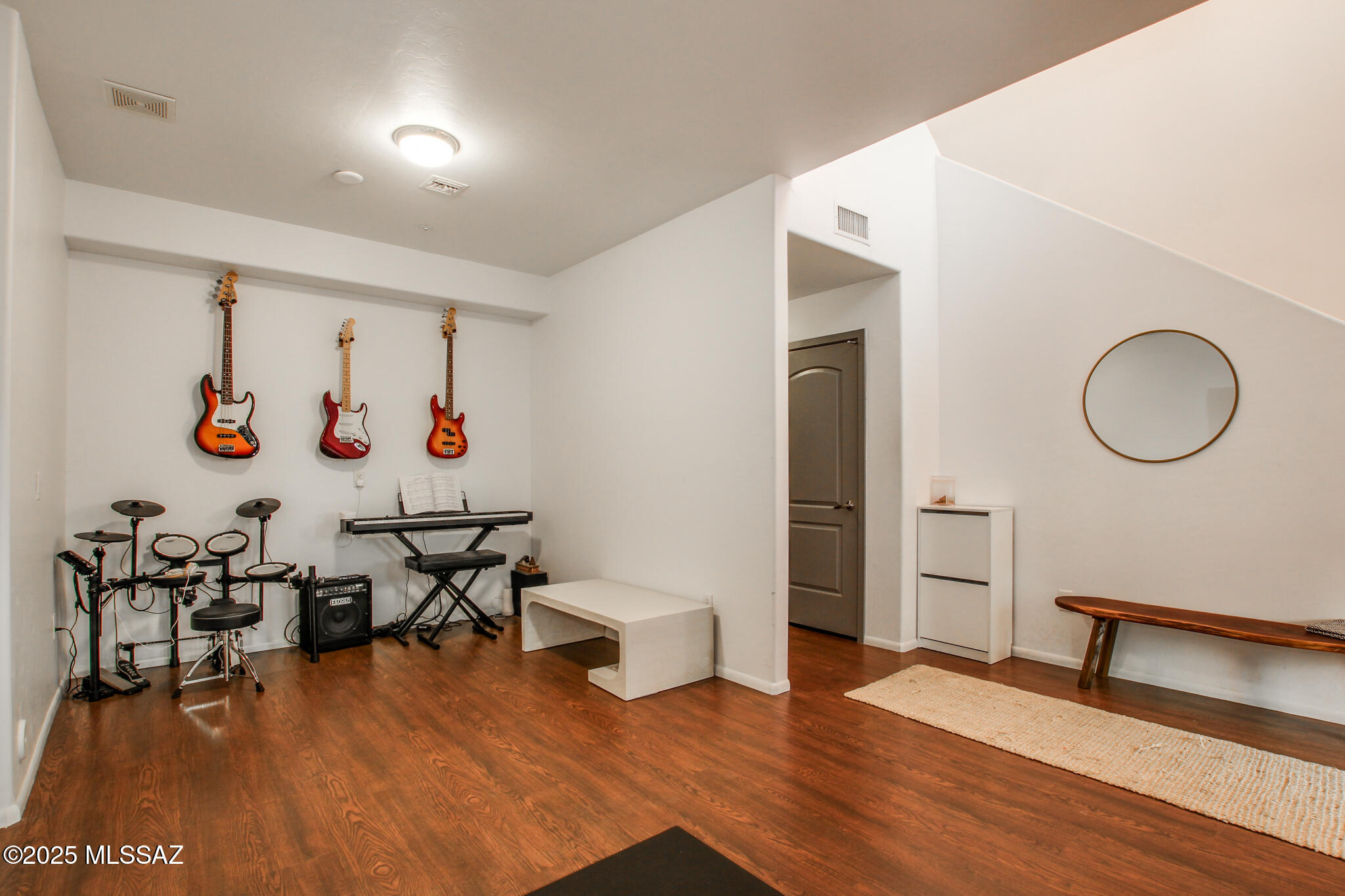 River Walk (1-140) - Residential