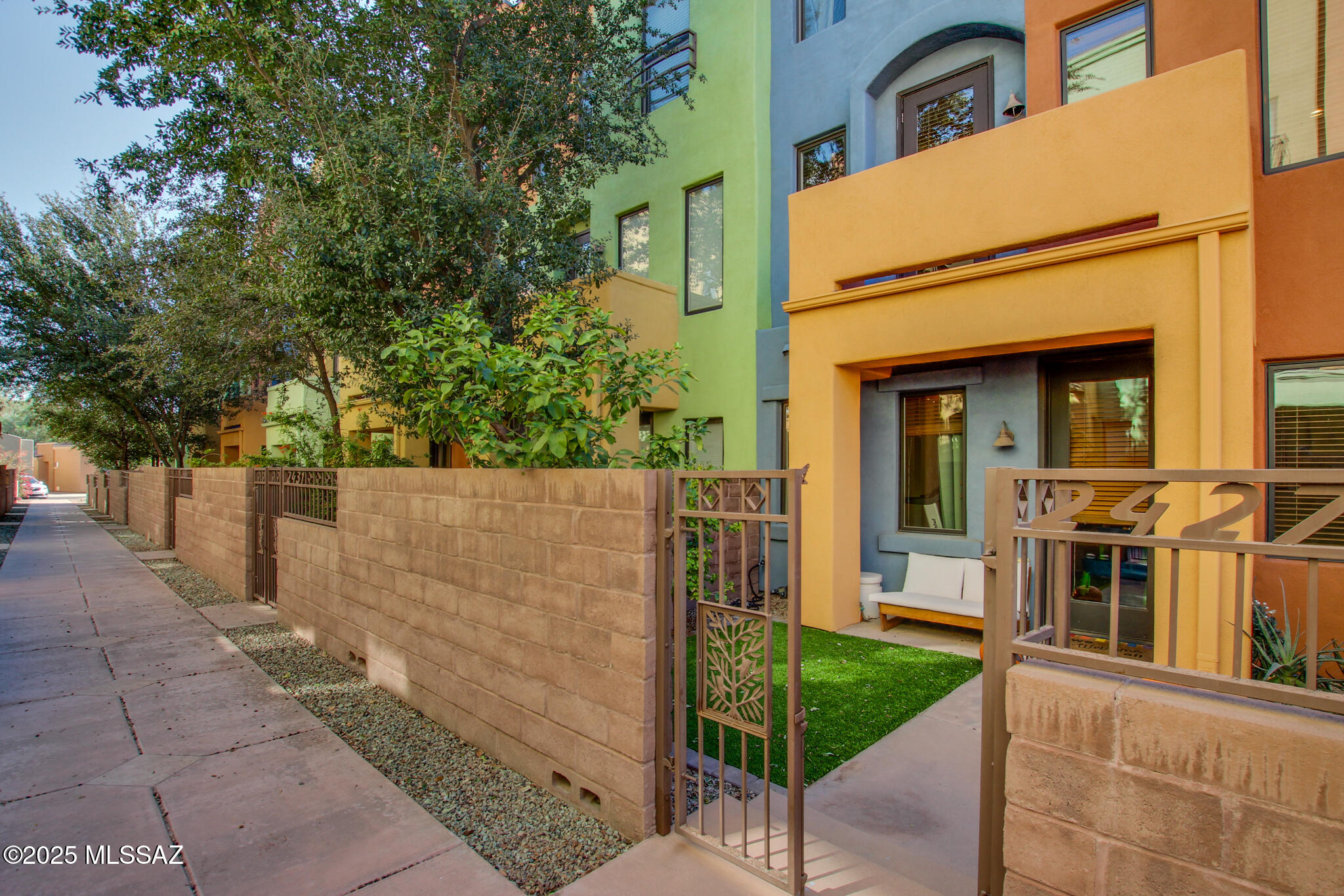 River Walk (1-140) - Residential