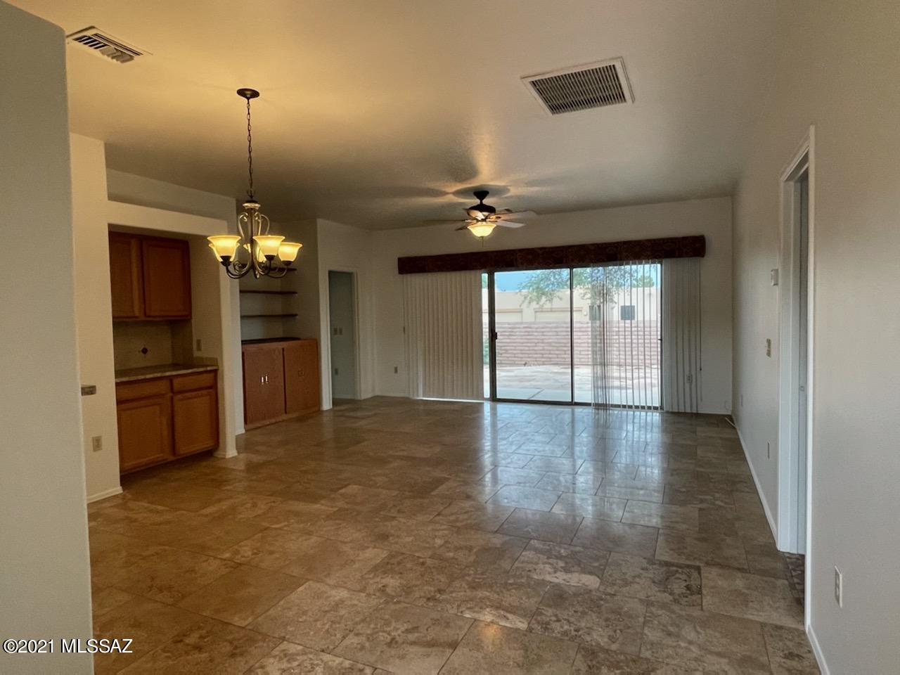 Santa Rita Springs (Blks. 1-6) - Residential Lease