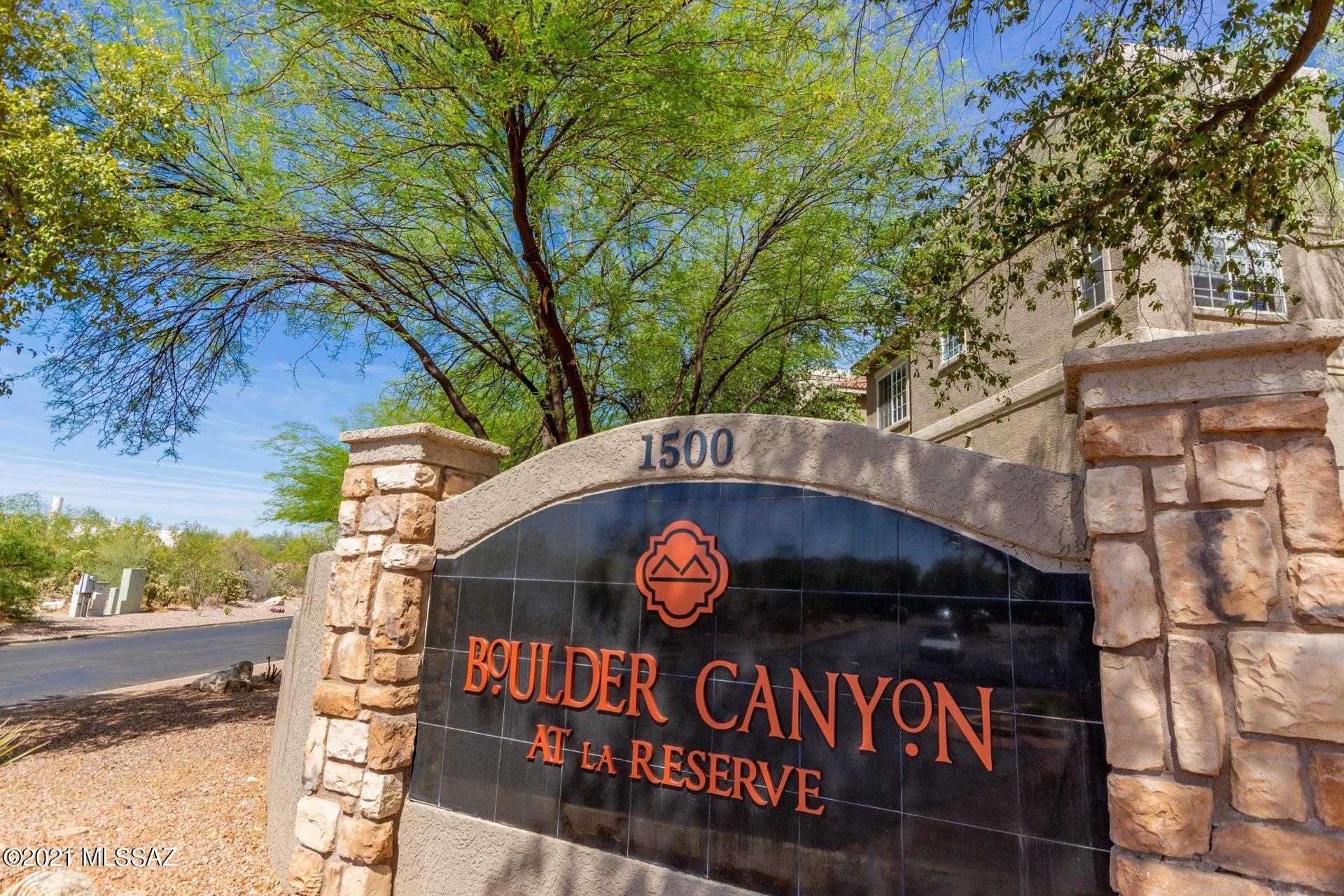 The Boulders at La Reserve Condominiums - Residential