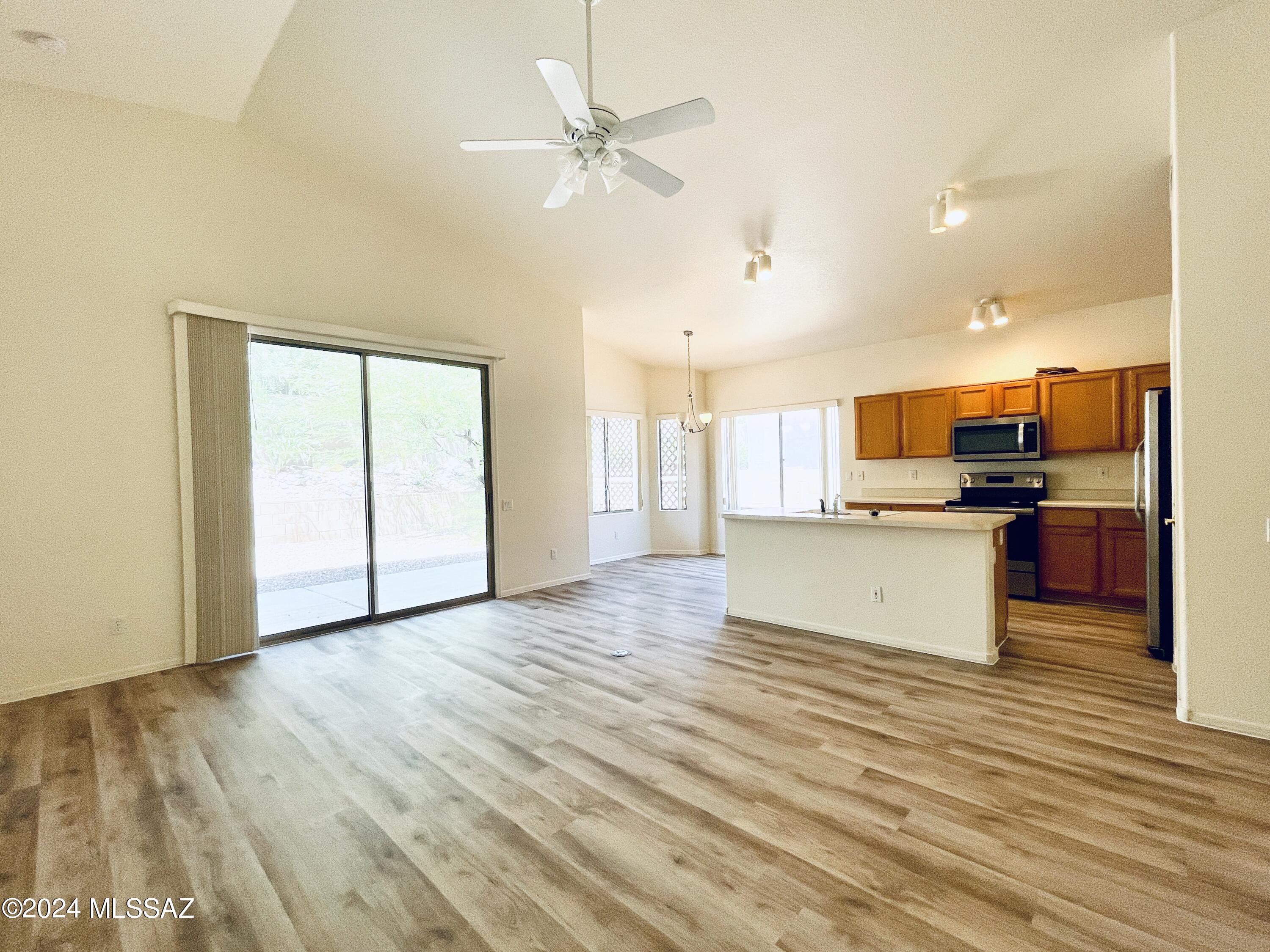 Villages Of Ventana (1-68) - Residential Lease
