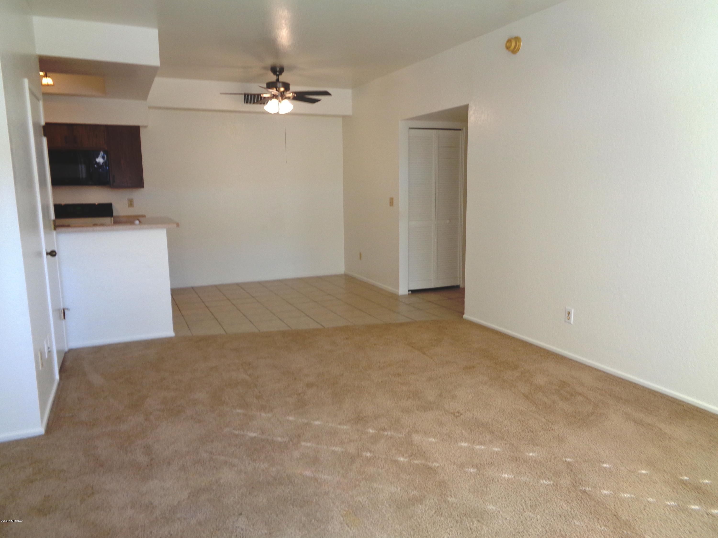 Summertree Condominiums (1-224) - Residential