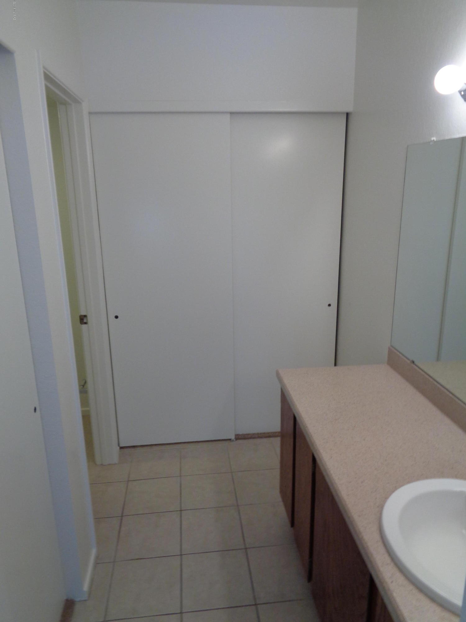 Summertree Condominiums (1-224) - Residential