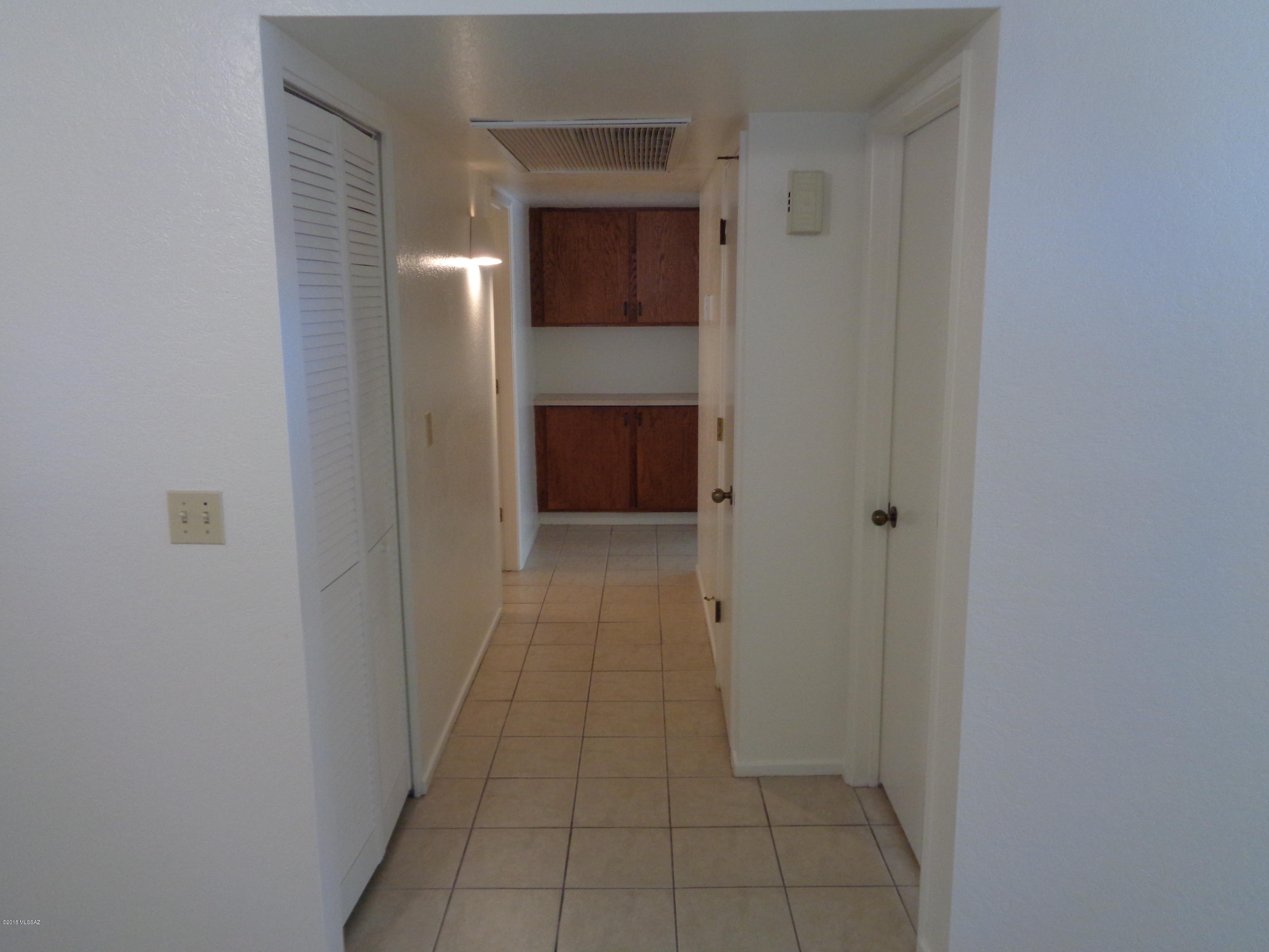 Summertree Condominiums (1-224) - Residential