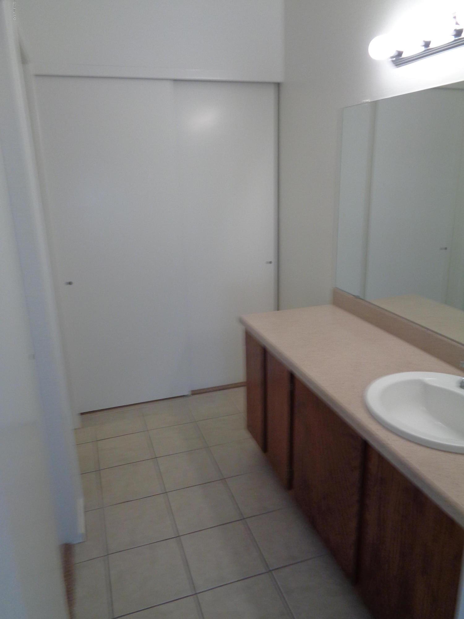 Summertree Condominiums (1-224) - Residential