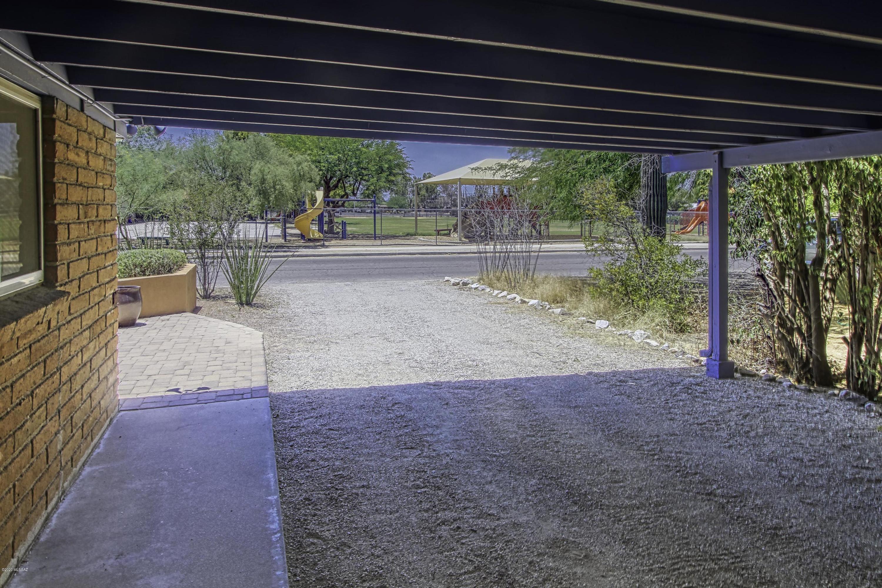 Luthman-Rhodes - Residential
