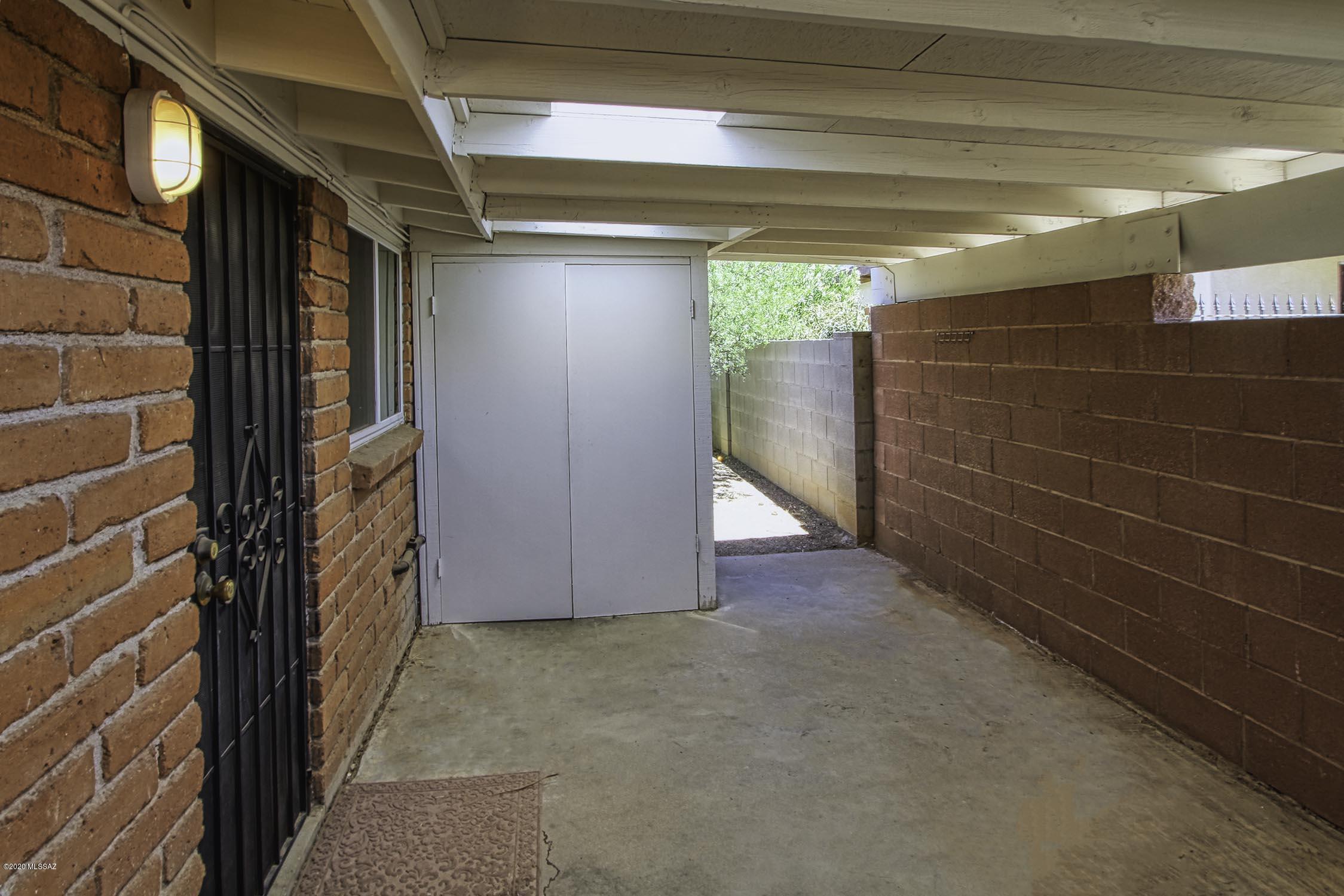 Luthman-Rhodes - Residential