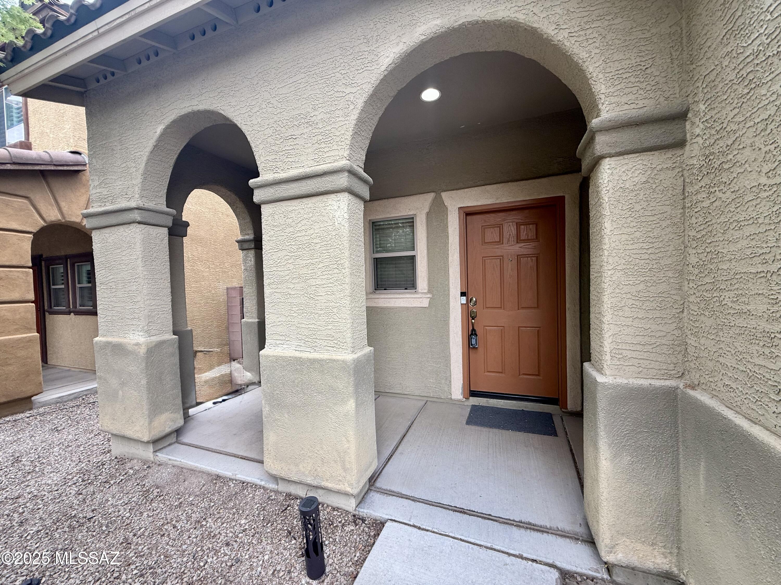 Paseo del Rio - Residential Lease