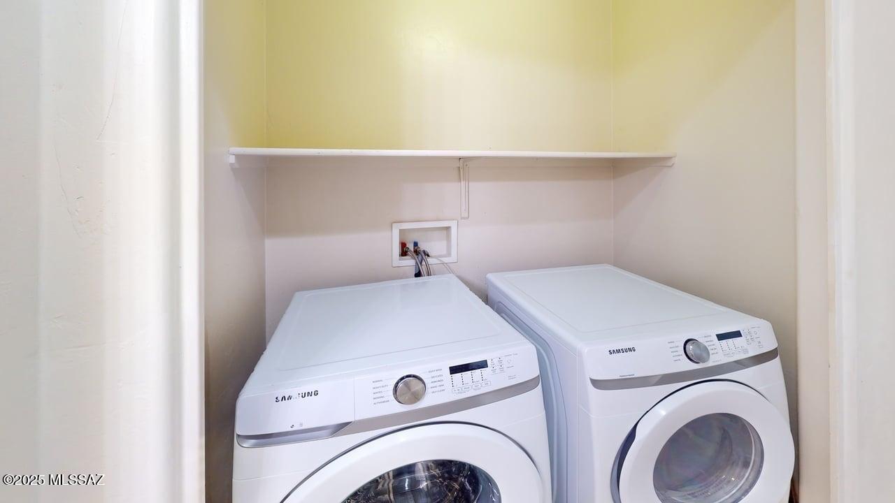 Paseo del Rio - Residential Lease