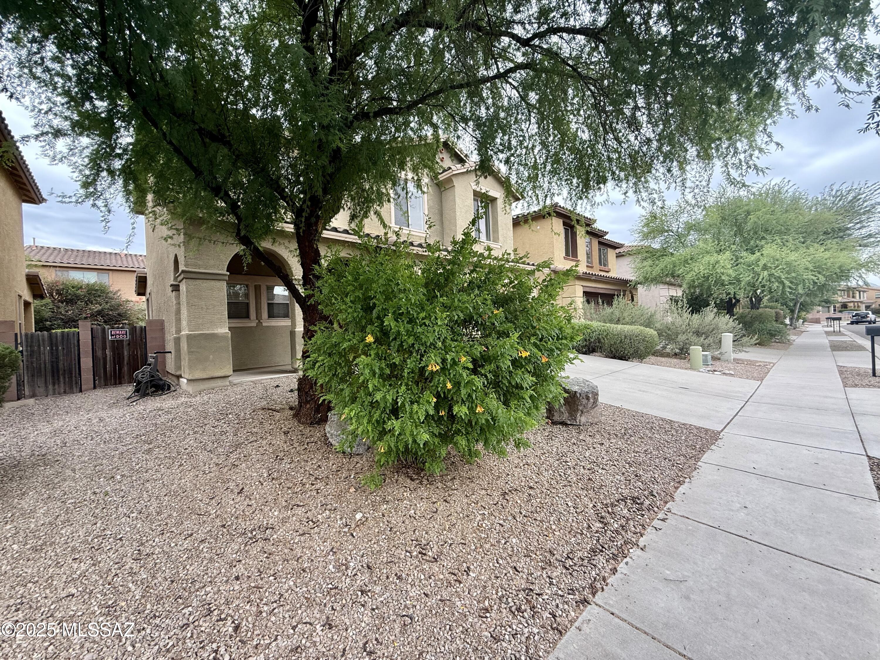 Paseo del Rio - Residential Lease