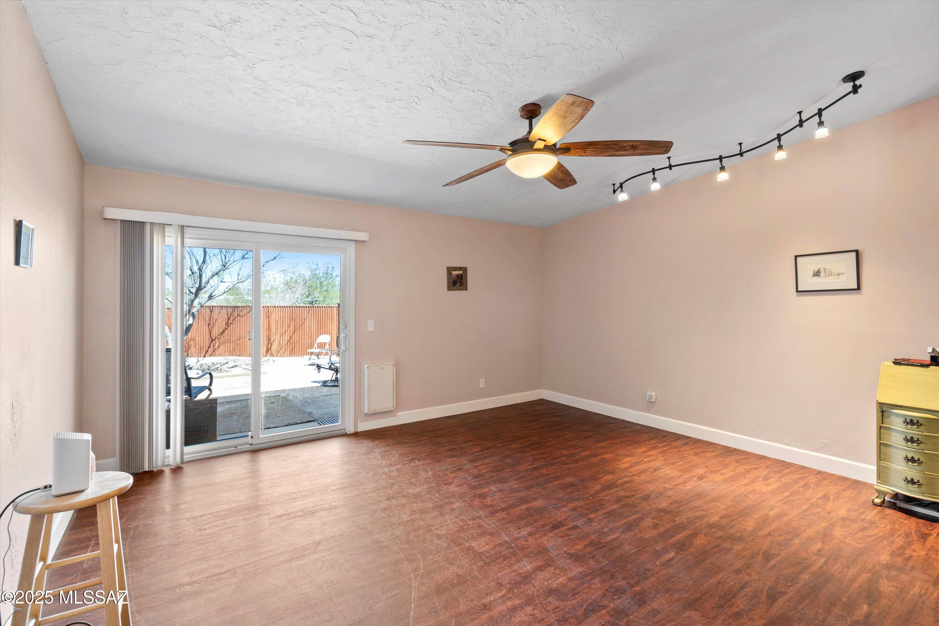 North Point Village (1-127) - Residential