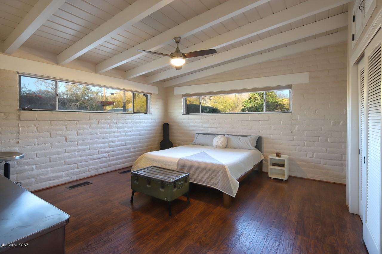 Catalina Village NO.3(1-77) - Residential