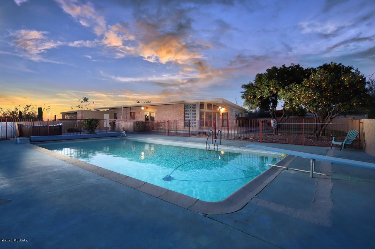 Catalina Village NO.3(1-77) - Residential
