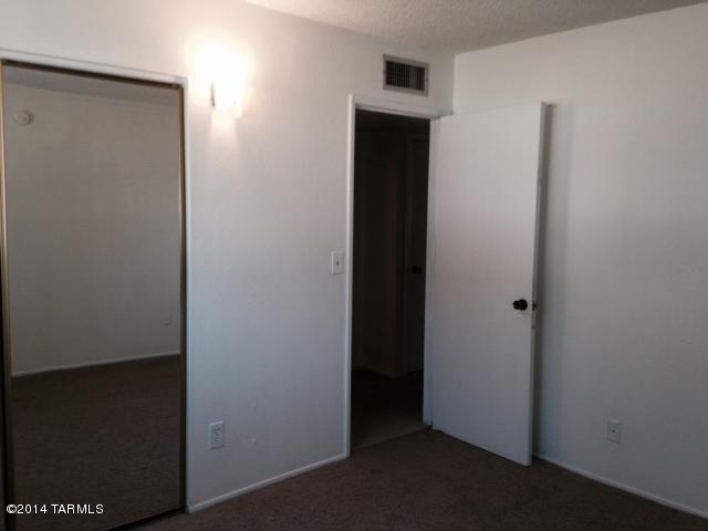 Tucson Mountain Village (1-236) - Residential Lease