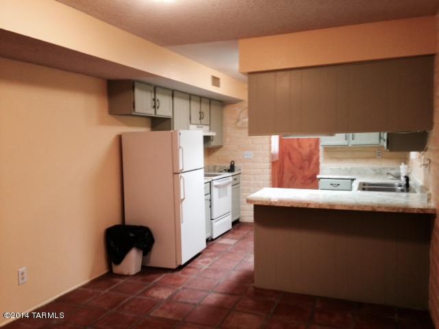 Tucson Mountain Village (1-236) - Residential Lease