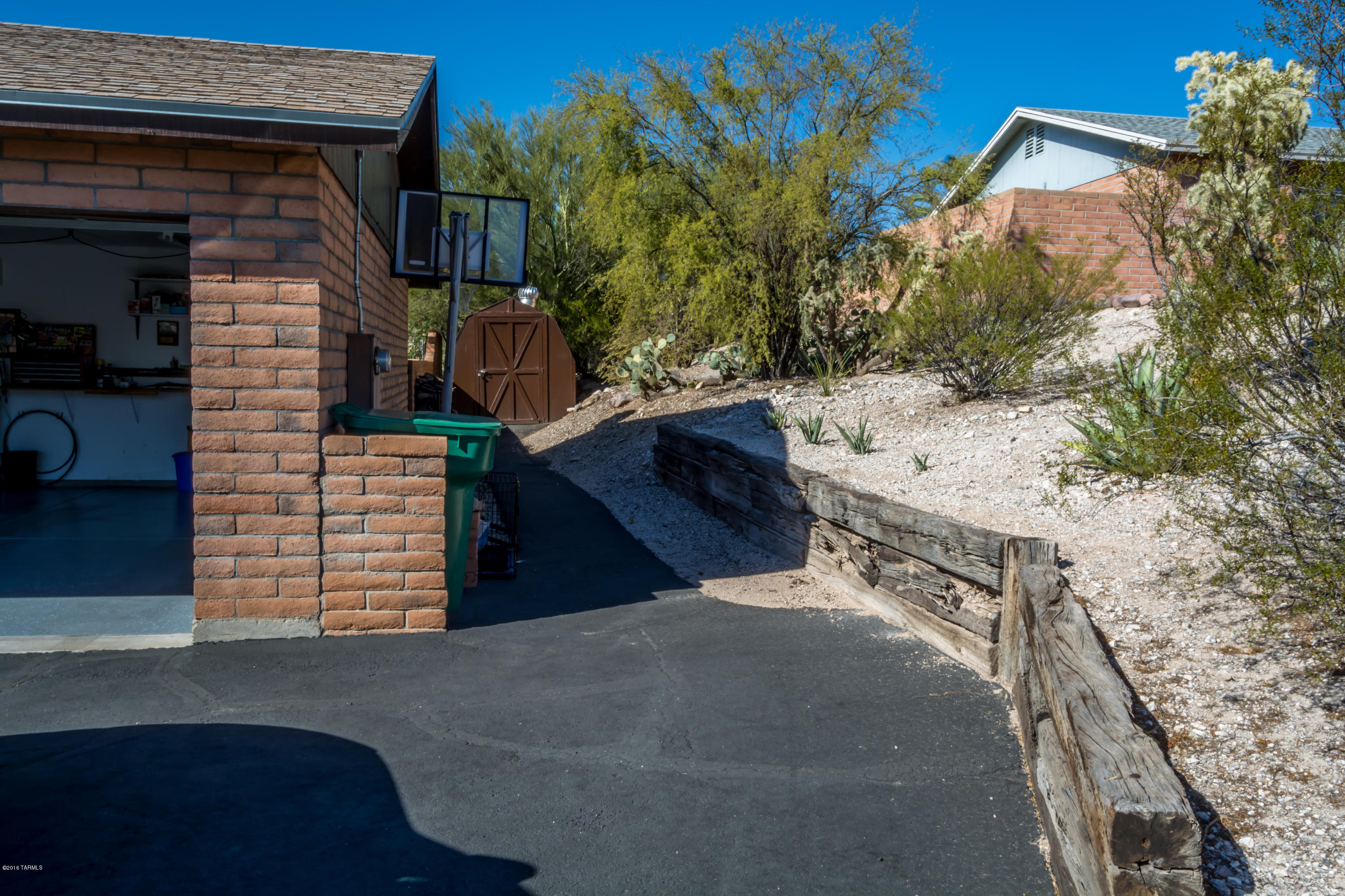 Rancho Sierra  (1-100) - Residential
