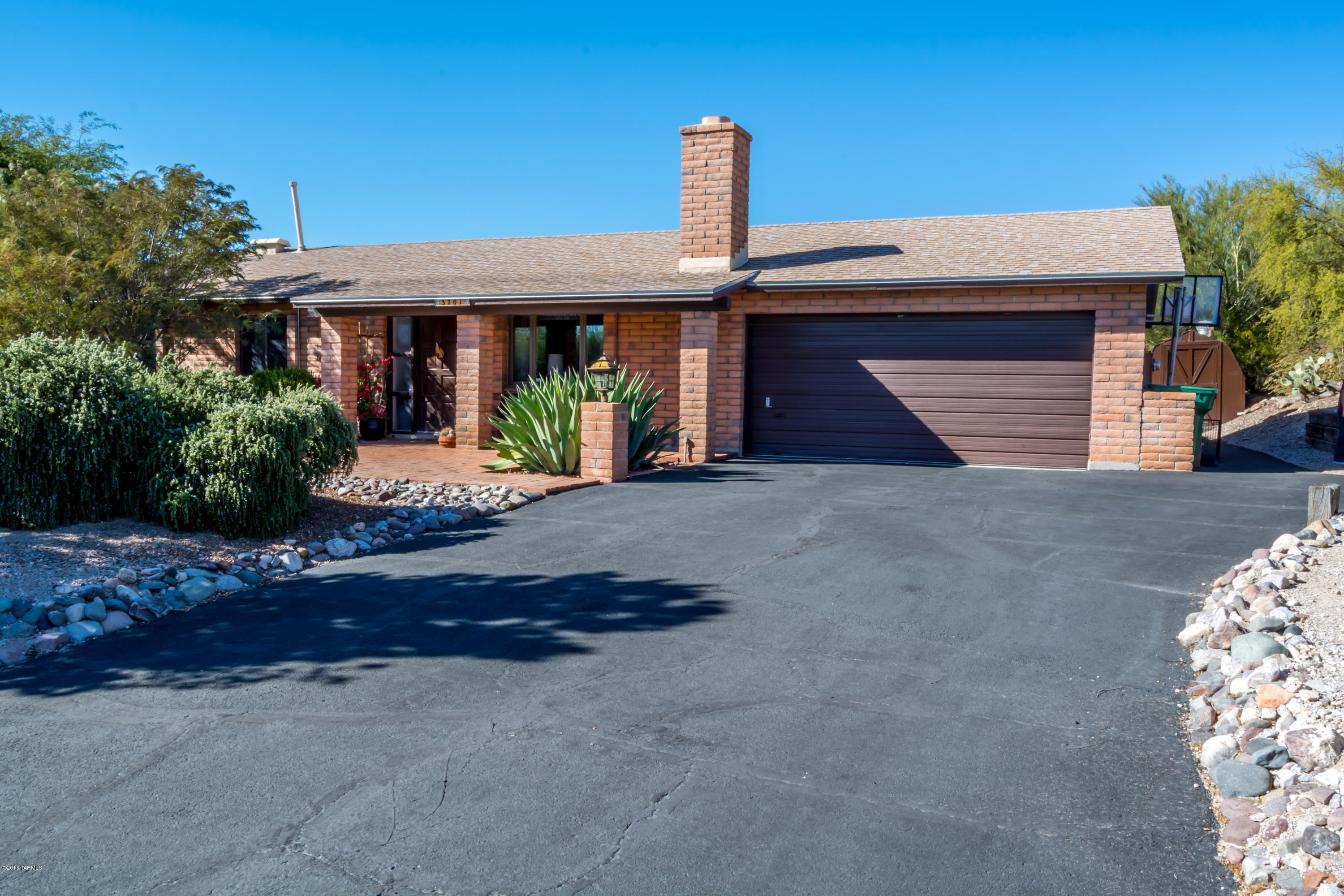Rancho Sierra  (1-100) - Residential