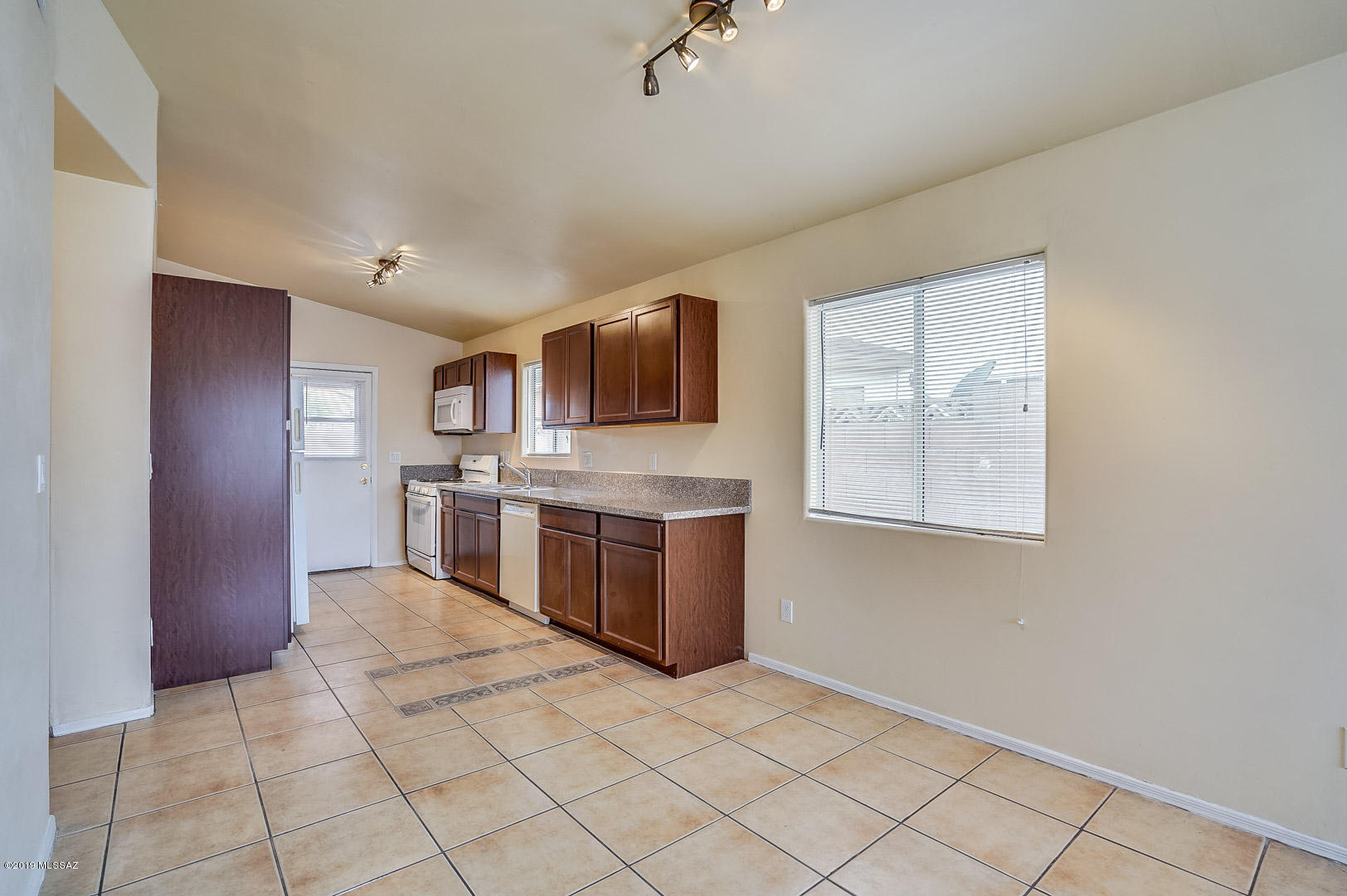 Amherst South (1-107) - Residential