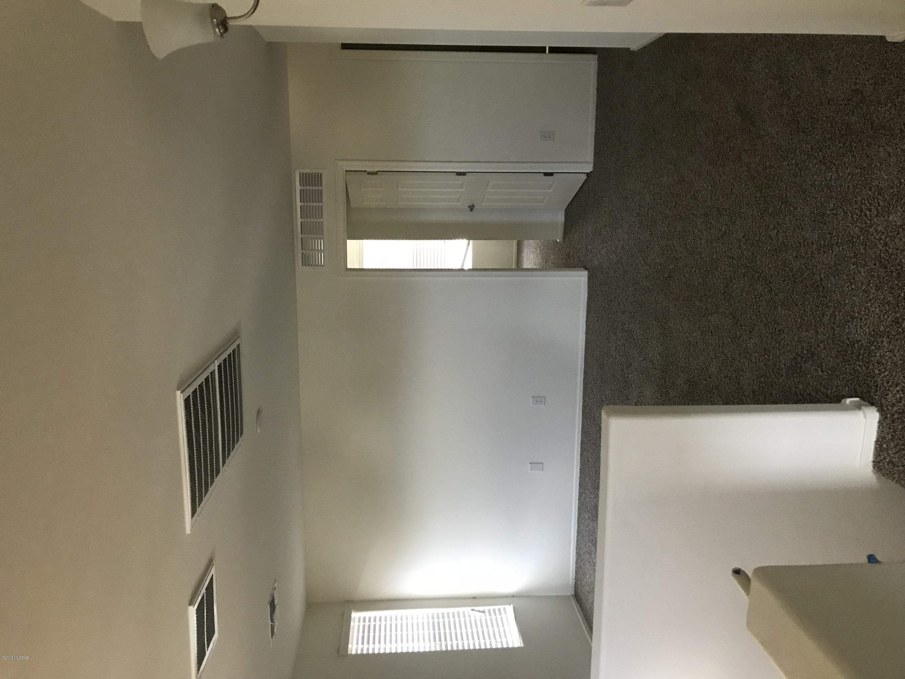 Camino Seco Village - Residential Lease