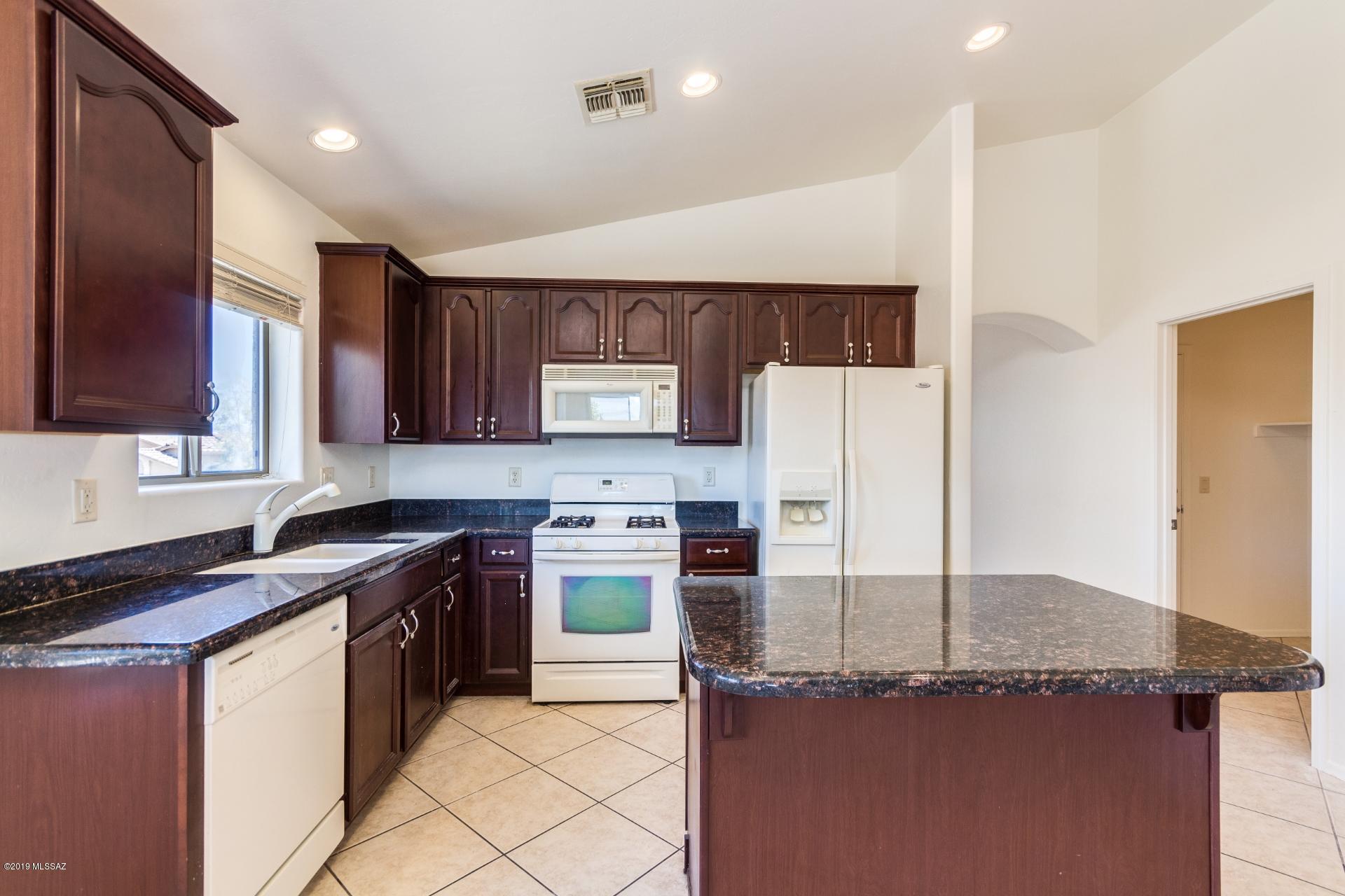 Rancho Del Lago (608-1030) - Residential