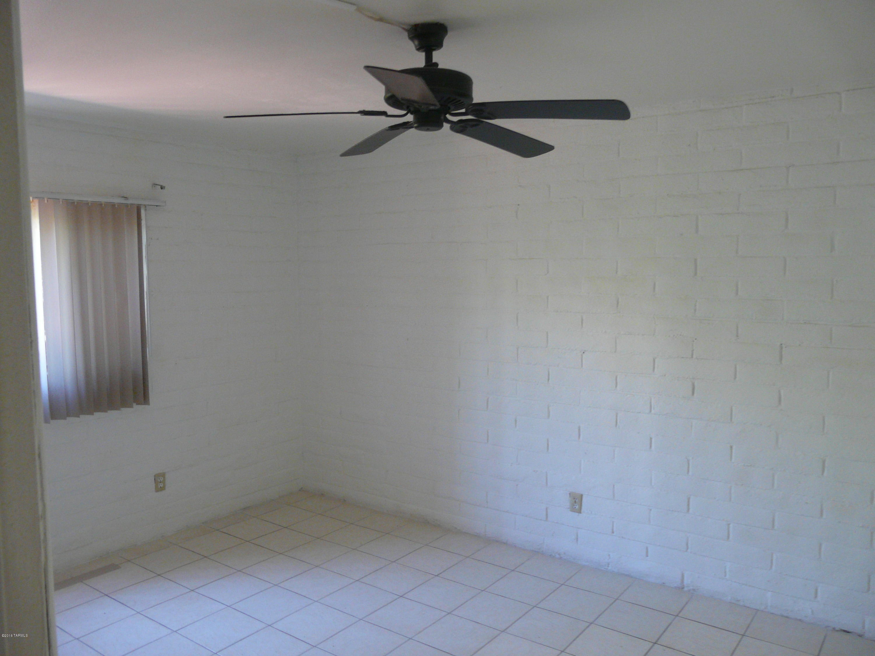 Huntington Park - Residential Lease