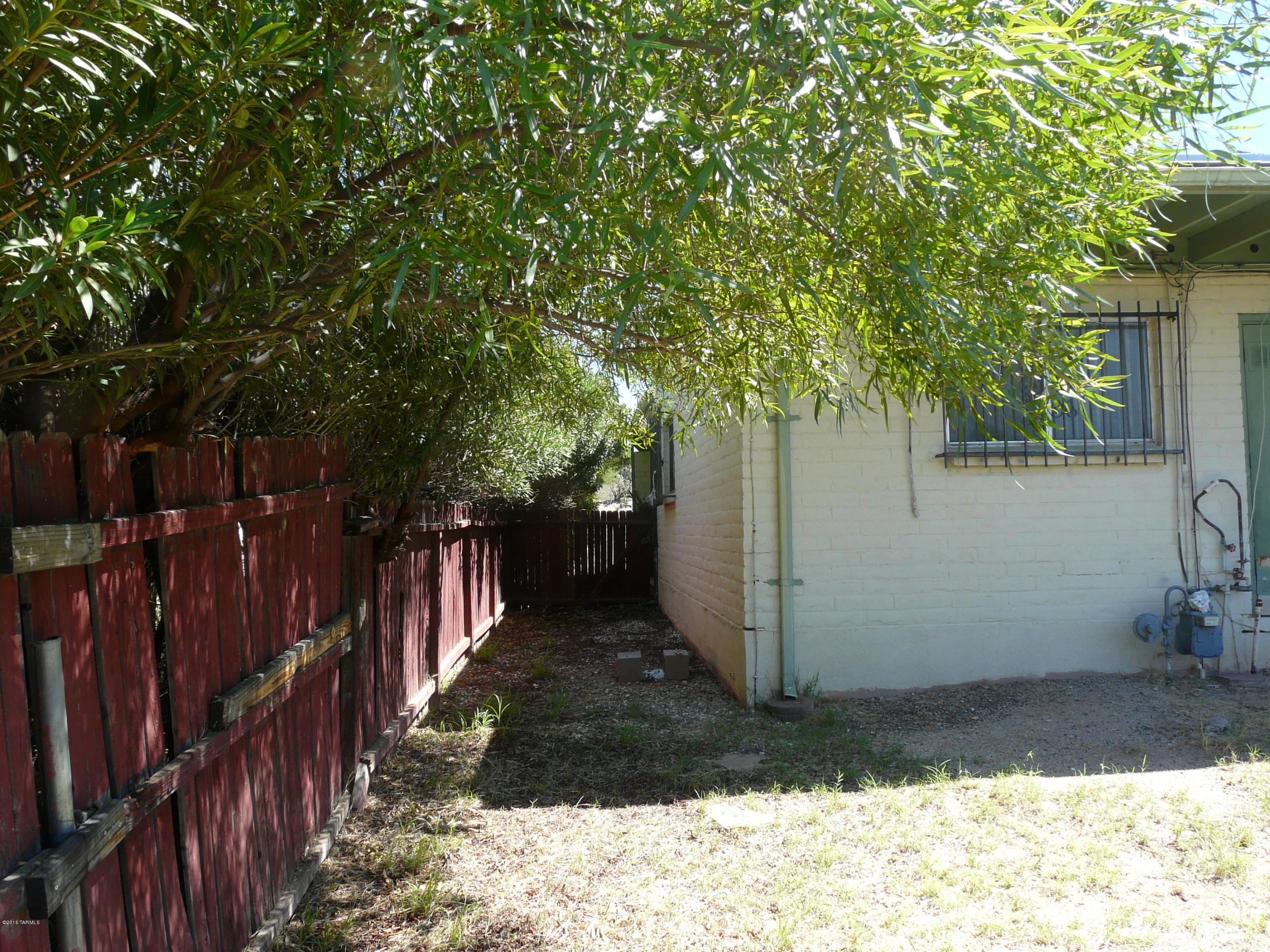Huntington Park - Residential Lease