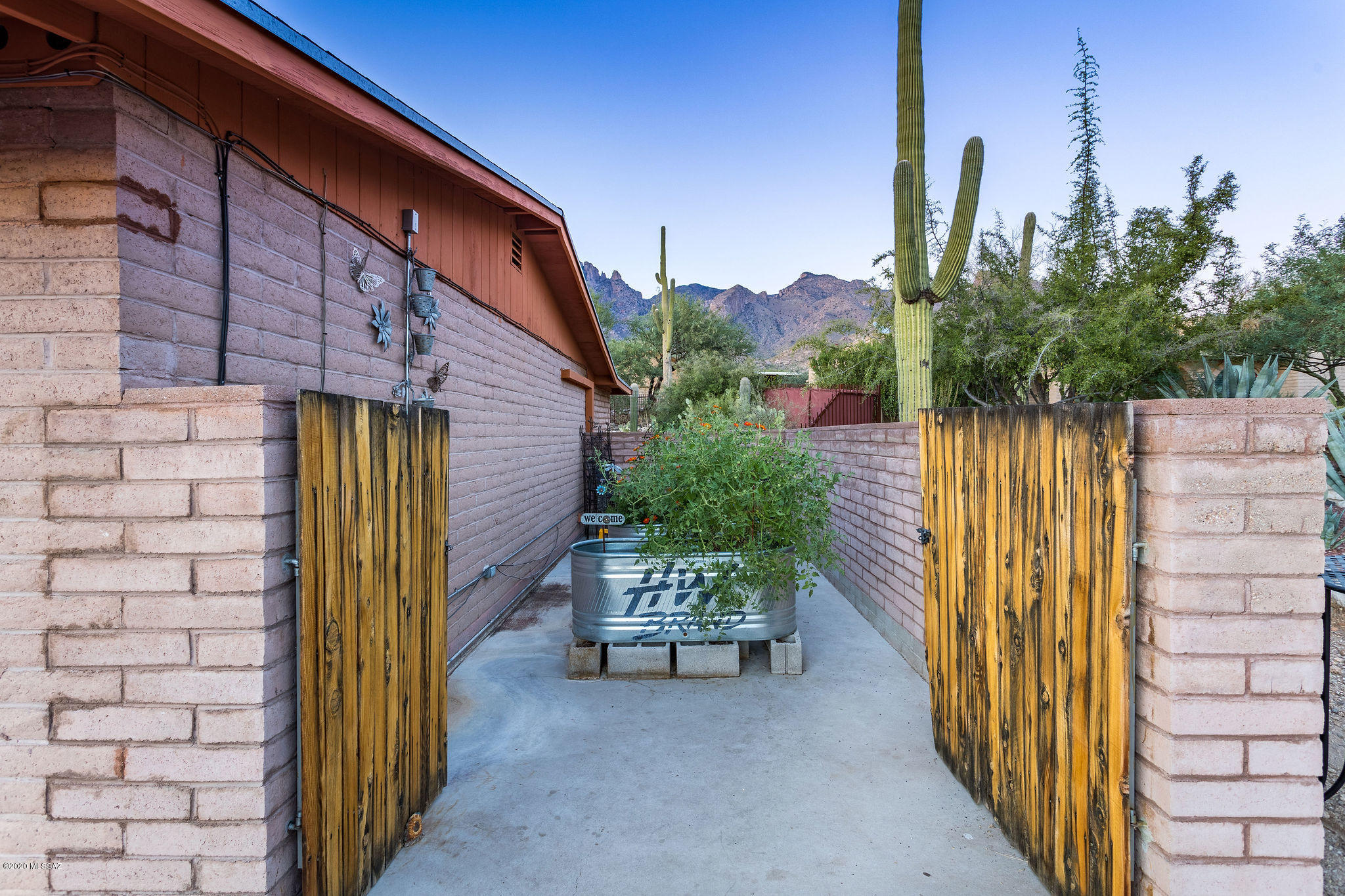 The Foothills Clusters (214-372) - Residential