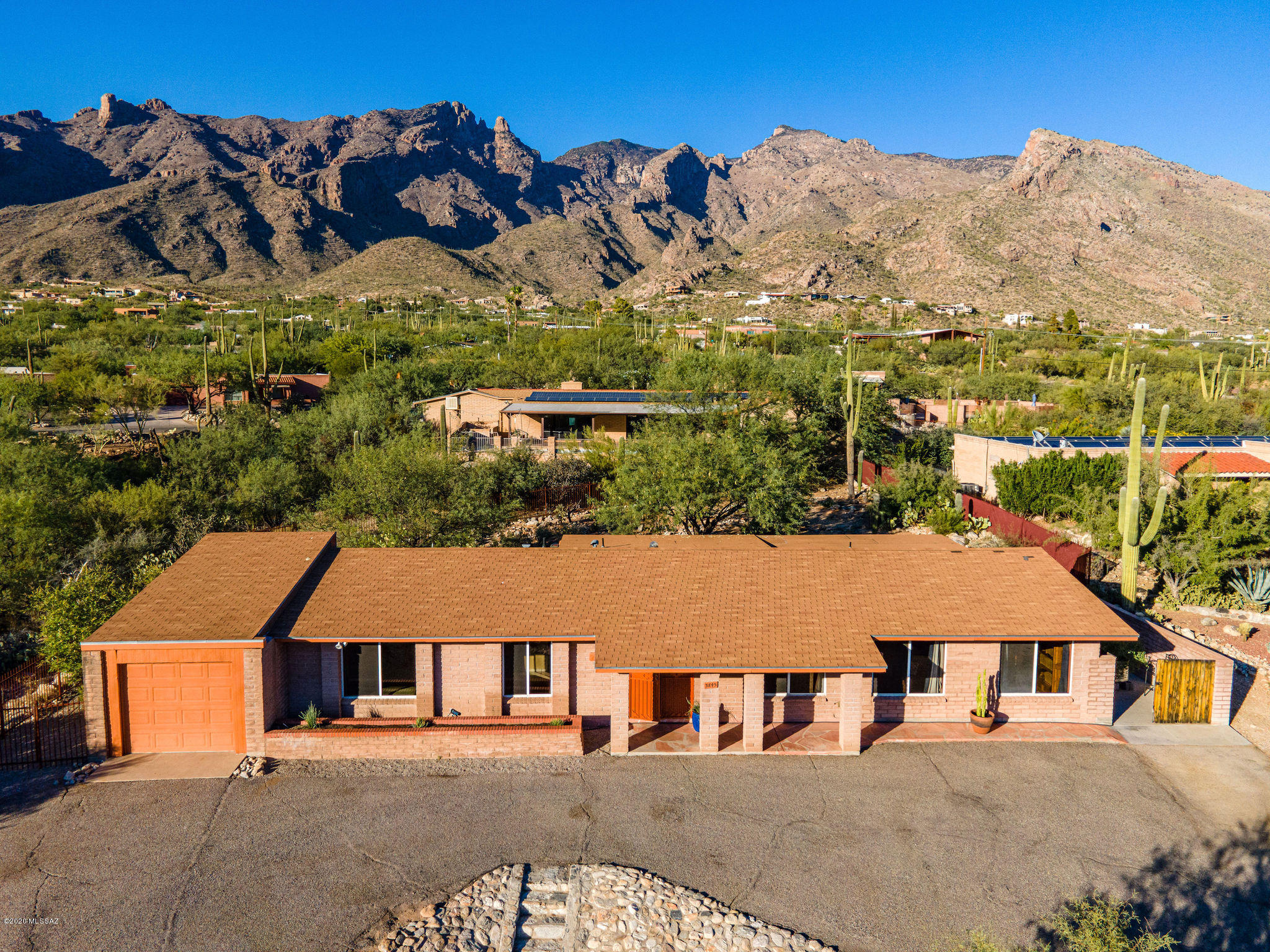 The Foothills Clusters (214-372) - Residential