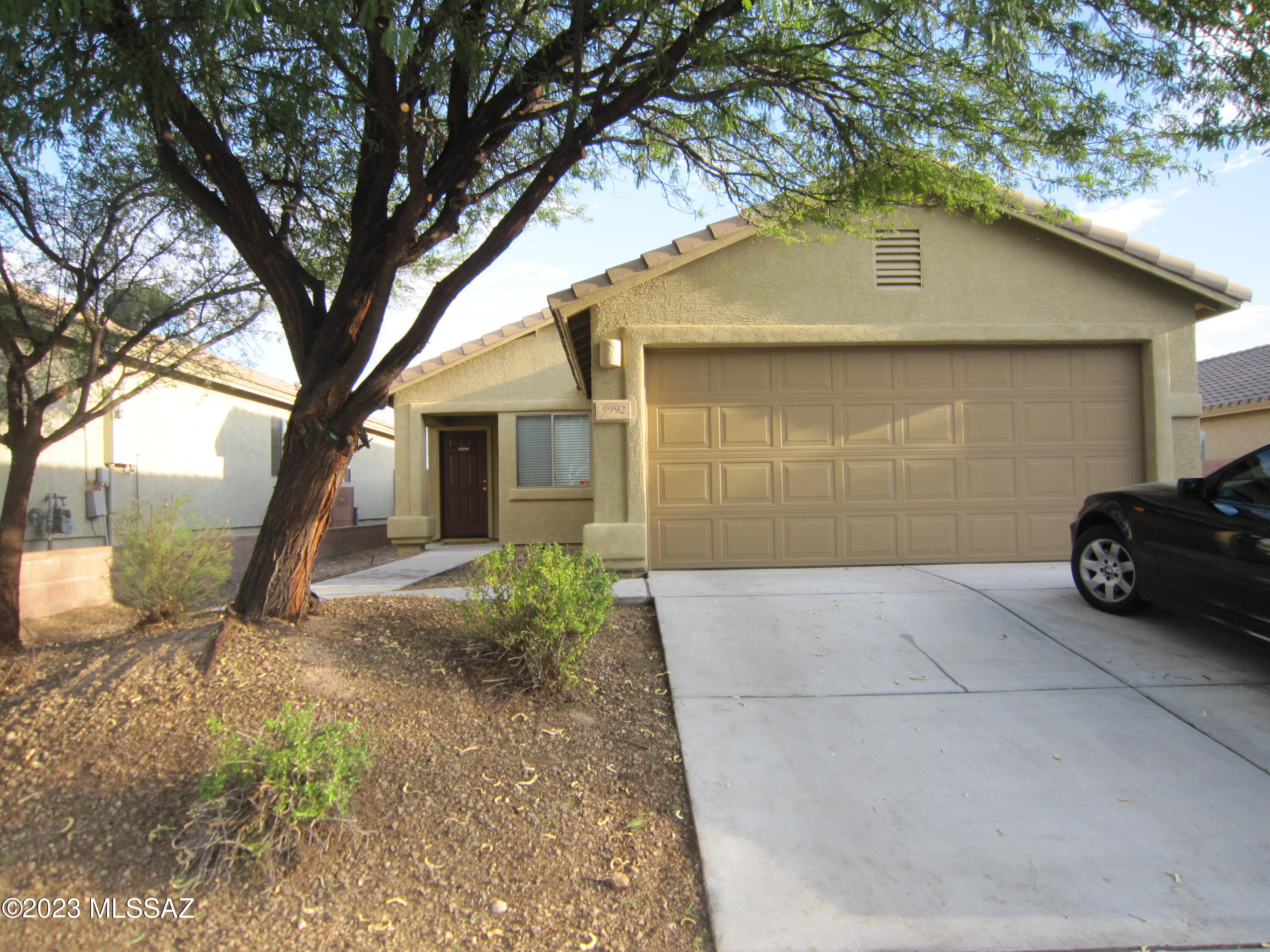 Rancho Paraiso (1-183) - Residential Lease