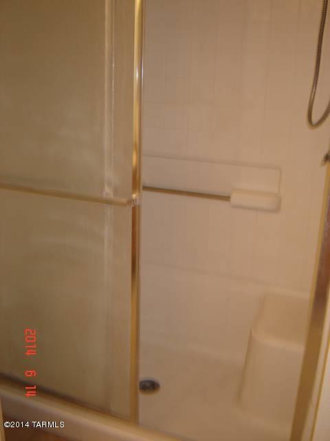 Riverhaven (1-373) - Residential Lease