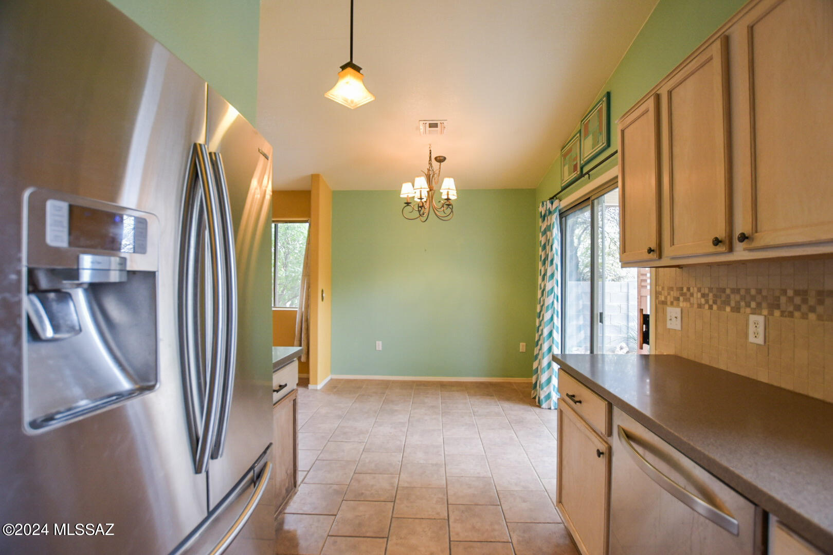 Mountain View Manor - Residential