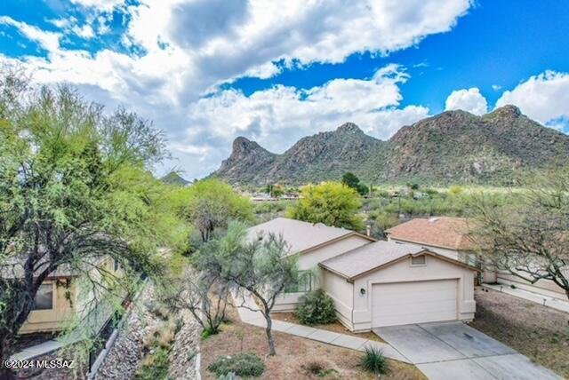 Mountain View Manor - Residential