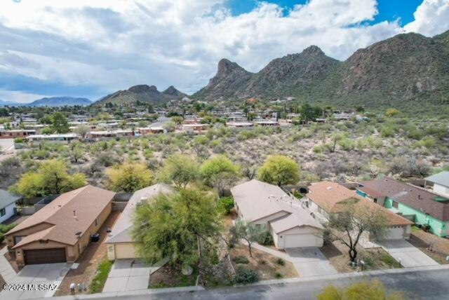 Mountain View Manor - Residential