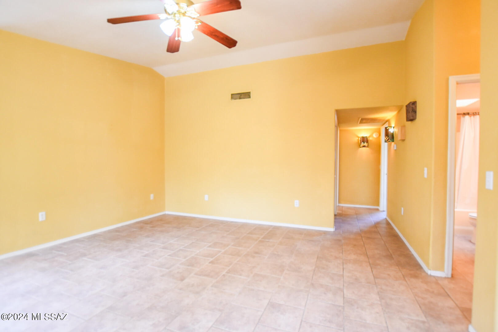 Mountain View Manor - Residential