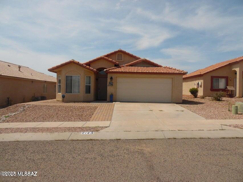 Golden Hills (1-35) - Residential Lease
